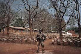 Centrafrique: 14 personnes tuées dans un édifice religieux - Le Matin