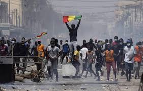 Sénégal : L'ONU appelle à la désescalade après de violentes émeutes à Dakar