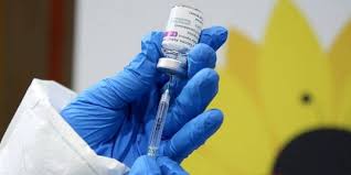 La Suède et Chypre rejoignent la liste des pays qui ont suspendu les  injections de vaccin AstraZeneca - La Libre